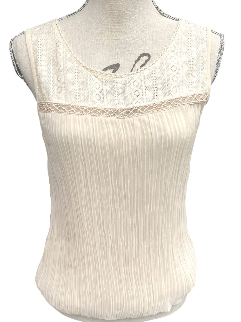 CREAM Brand Off White Angolie Lace Top (EU 34/US XS)